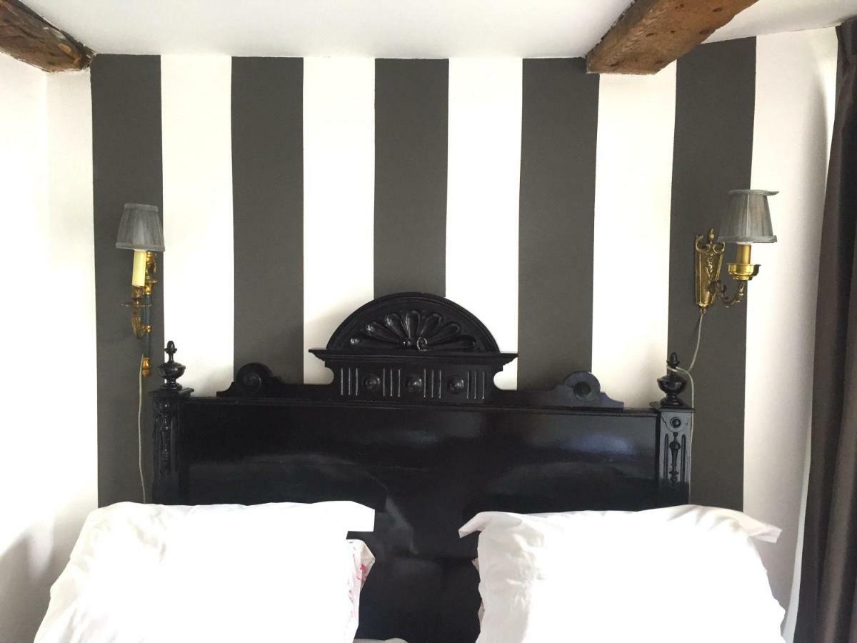 Inn Old Amsterdam B&B Bagian luar foto